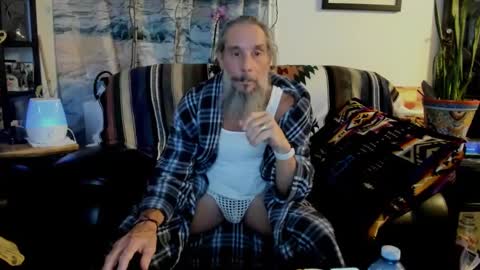 mindphuk online show from February 6, 1:16 am