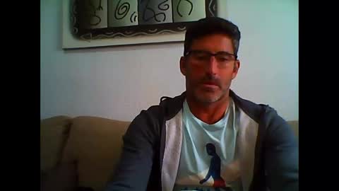 Snapshot of mindthestep chatting on March 4, 2:32 pm MIND online show from March 4, 2:32 pm