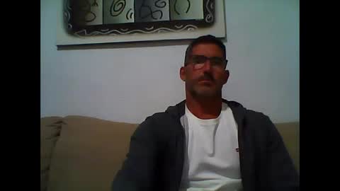 Snapshot of mindthestep chatting on March 9, 6:21 pm MIND online show from March 9, 6:21 pm