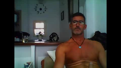 Snapshot of mindthestep chatting on October 11, 4:16 pm MIND online show from October 11, 4:16 pm