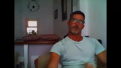 Snapshot of mindthestep chatting on October 13, 3:34 pm MIND online show from October 13, 3:34 pm