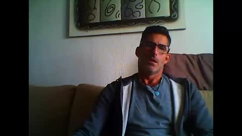 Snapshot of mindthestep chatting on November 9, 11:30 am MIND online show from November 9, 11:30 am