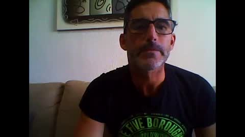 Snapshot of mindthestep chatting on December 3, 11:30 am MIND online show from December 3, 11:30 am