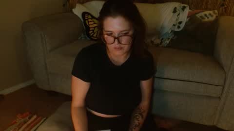 Mindy online show from January 9, 11:57 am