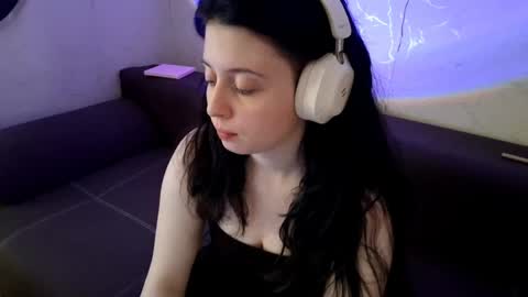 Mindy online show from March 11, 4:29 am