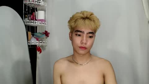 Snapshot of mingkla_man chatting on May 1, 8:41 am mingkla_man online show from May 1, 8:41 am