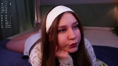 Mary online show from April 11, 1:43 am