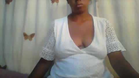 Snapshot of minie4tina chatting on November 3, 6:58 am Minie4Tina online show from November 3, 6:58 am