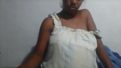 Snapshot of minie4tina chatting on March 12, 5:13 am Minie4Tina online show from March 12, 5:13 am
