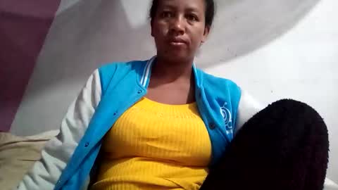 Snapshot of minie4tina chatting on April 16, 6:47 am Minie4Tina online show from April 16, 6:47 am