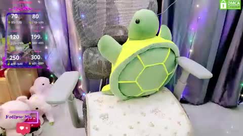 minina_18 online show from August 9, 5:12 am