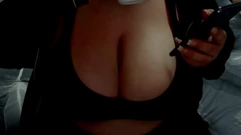 minka0 online show from March 9, 9:08 pm