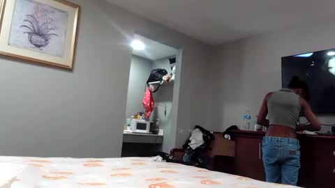 Snapshot of minniehunney chatting on September 13, 10:42 pm minniehunney online show from September 13, 10:42 pm