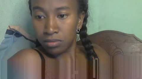 minouch211907 online show from May 26, 7:21 pm