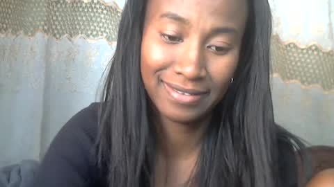 minouch211907 online show from July 12, 9:33 am