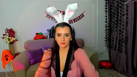 Jessi online show from November 1, 3:19 am