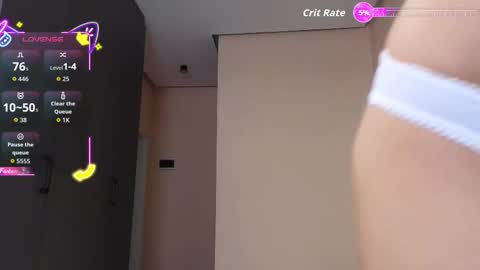 lia online show from September 24, 9:23 am