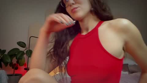 Mira online show from January 1, 5:44 pm