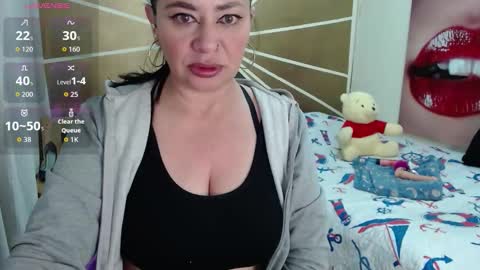 Vicky online show from October 13, 2:11 am