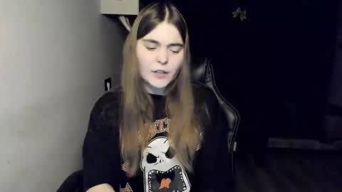 miraa_bloom online show from January 13, 2:44 pm