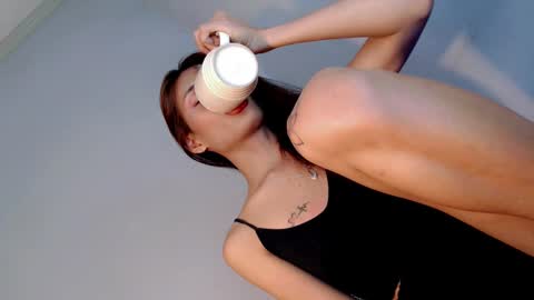 Snapshot of miraclegirl23 chatting on February 26, 9:58 pm Zoey online show from February 26, 9:58 pm