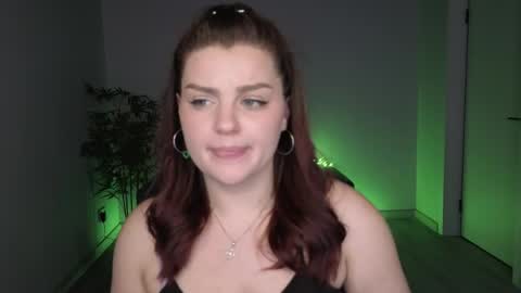 Milky online show from April 8, 9:09 am