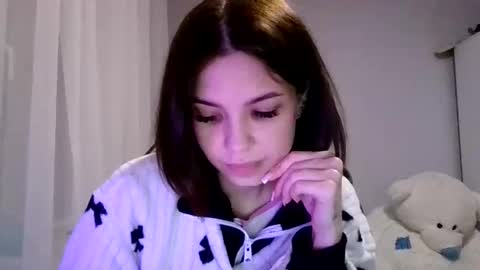 MiraLaPics online show from April 14, 11:00 pm