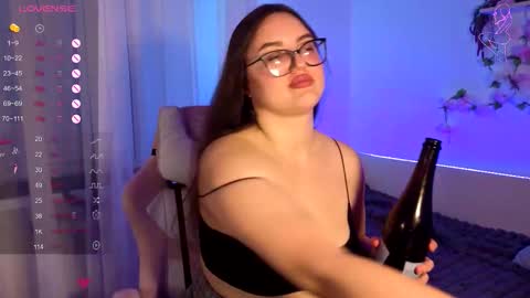 miraluccian online show from September 10, 7:14 pm