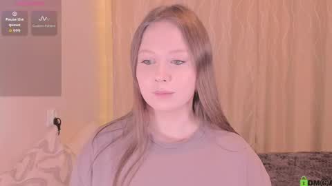 Kira online show from March 28, 8:30 pm