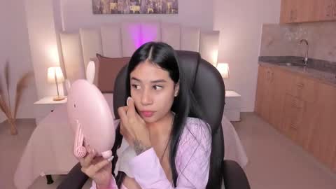 Snapshot of miranda_crawfor chatting on September 21, 12:07 pm miranda_crawfor online show from September 21, 12:07 pm