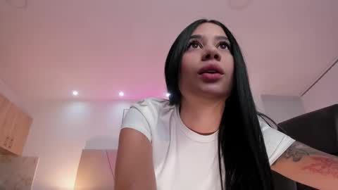 Snapshot of miranda_crawfor chatting on September 30, 12:54 pm miranda_crawfor online show from September 30, 12:54 pm