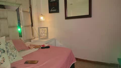 Miranda online show from December 21, 2:35 pm