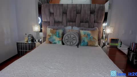 Miranda online show from March 27, 11:15 pm