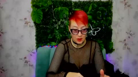 Snapshot of mirandagill chatting on January 6, 9:08 am mirandagill online show from January 6, 9:08 am