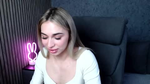 miri07 online show from April 16, 1:17 am