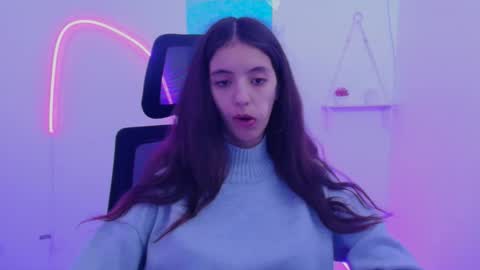 Snapshot of miri_miss chatting on December 4, 12:58 pm Miri online show from December 4, 12:58 pm