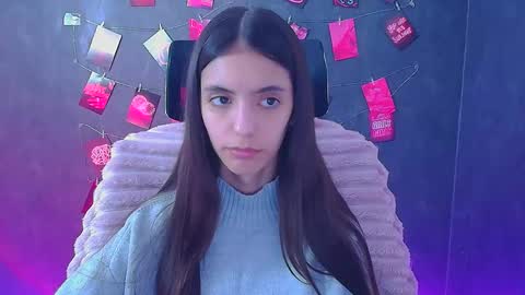 Snapshot of miri_miss chatting on April 30, 11:16 am Miri online show from April 30, 11:16 am