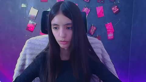 Snapshot of miri_miss chatting on May 1, 11:37 am Miri online show from May 1, 11:37 am