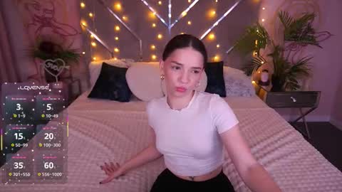 Mira online show from March 25, 1:39 pm