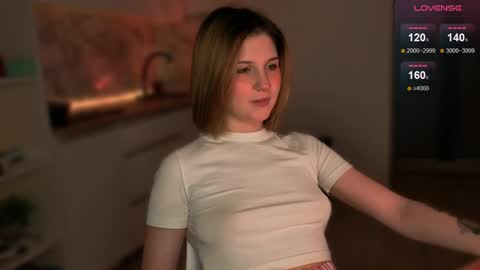 Mira online show from April 13, 10:15 pm