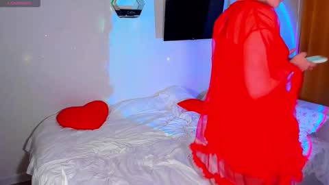 Snapshot of mirrorofsoul chatting on September 30, 5:45 am Shelley online show from September 30, 5:45 am