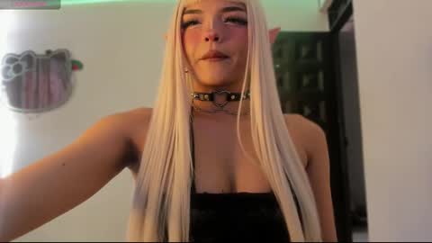 Snapshot of misa___amane chatting on January 18, 6:10 pm Misa Independent model online show from January 18, 6:10 pm