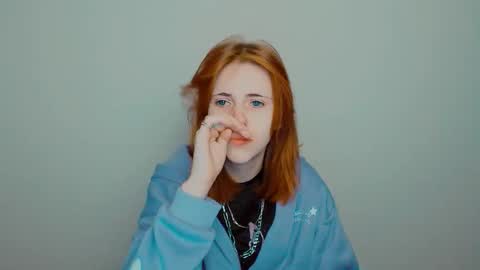 Snapshot of misaki_chan_ chatting on October 11, 10:19 pm misaki_chan_ online show from October 11, 10:19 pm