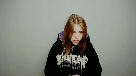 Snapshot of misaki_chan_ chatting on October 24, 9:44 pm misaki_chan_ online show from October 24, 9:44 pm