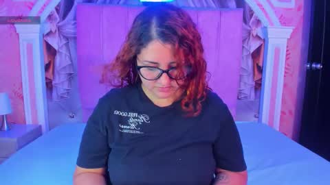 Mishell online show from February 3, 12:54 pm