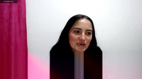 Nicol online show from April 17, 11:30 pm