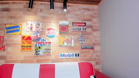 Evangeline online show from October 8, 2:42 am