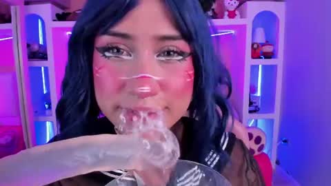 Megan online show from June 17, 2:36 am