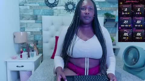 miss__star_ online show from April 9, 1:16 pm