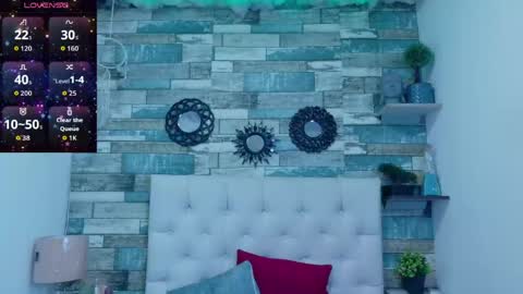 miss__star_ online show from April 10, 1:49 pm